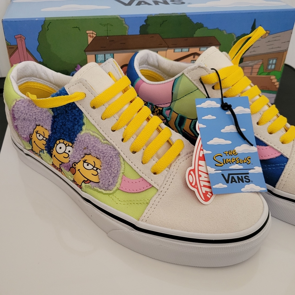 Vans Old Skool

The Simpsons Bouvier Sisters